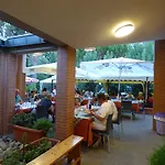 Lägenhetshotell Ghiacci Vecchi Venturina Terme