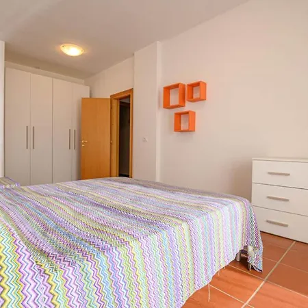 Ghiacci Vecchi Aparthotel Venturina Terme
